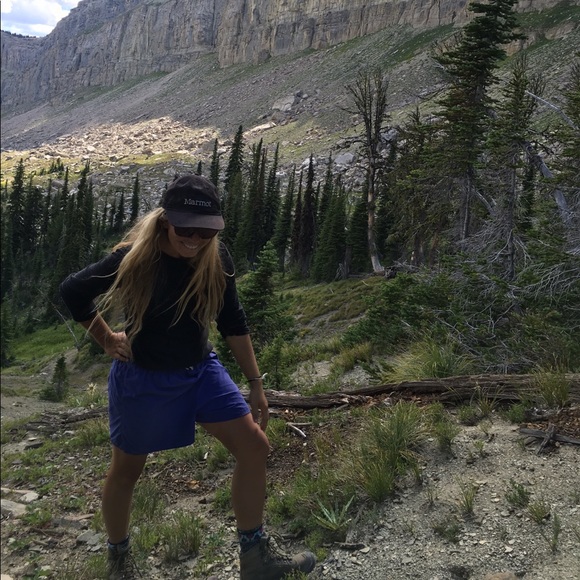 Meet your Posher, Alex - Picture 3 of 3